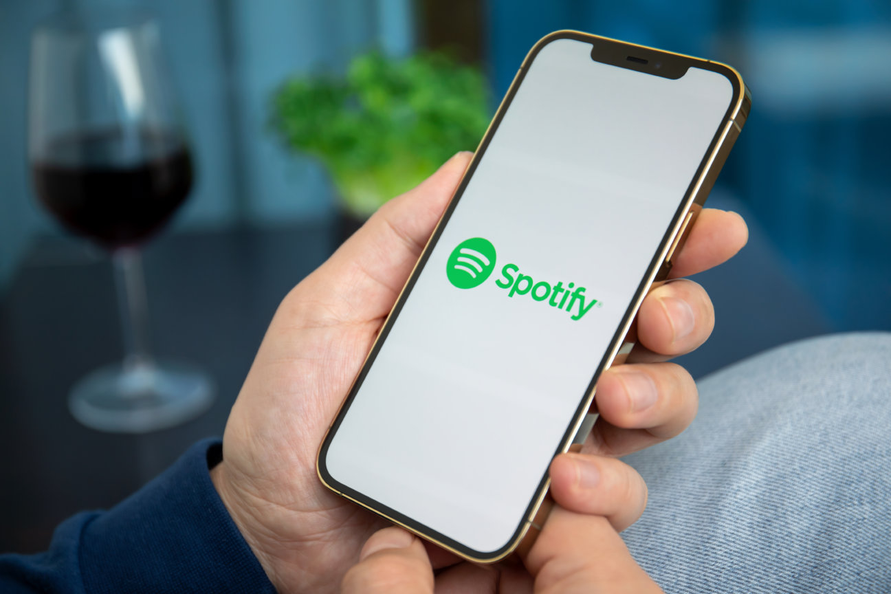 how to resubscribe to spotify student premium